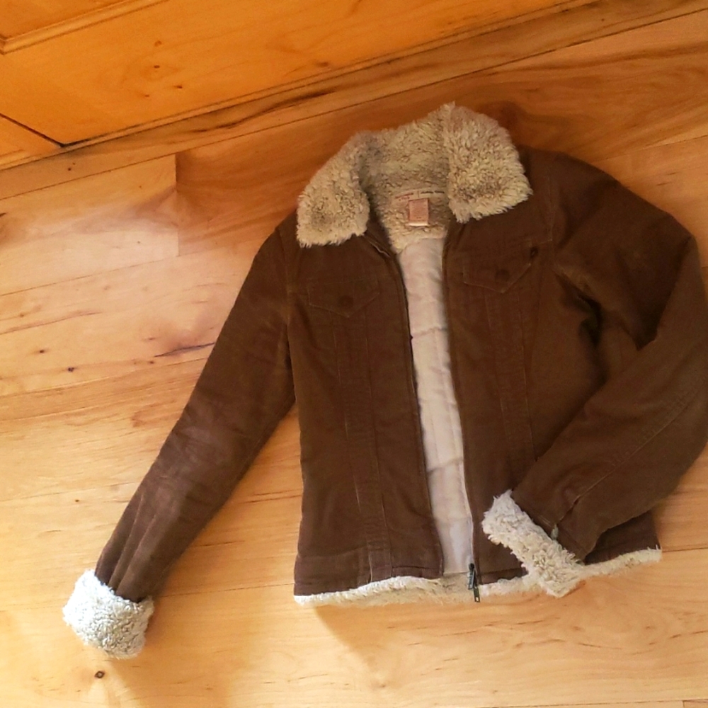 Abercrombie Brown Corduroy Jacket with sheerling cuffs & collar Size XS